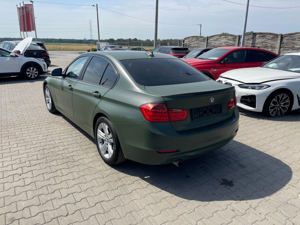 BMW 320d Sport Automat Navi 2013/4