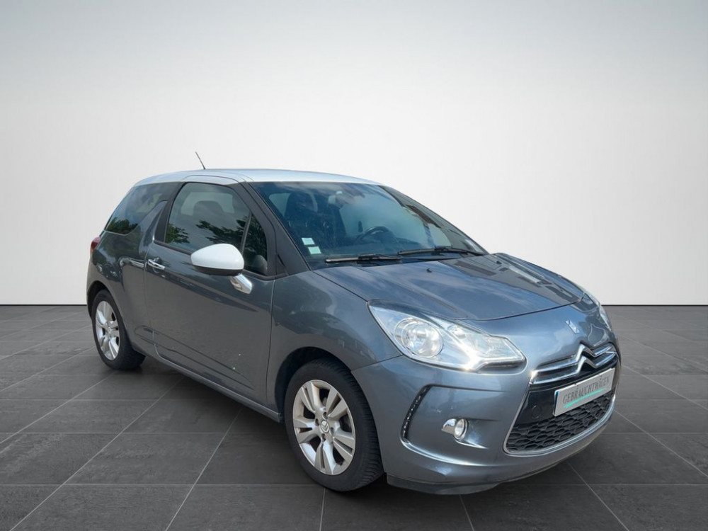 Citroën DS3 SoChic 1,6 Benzin 2011/6