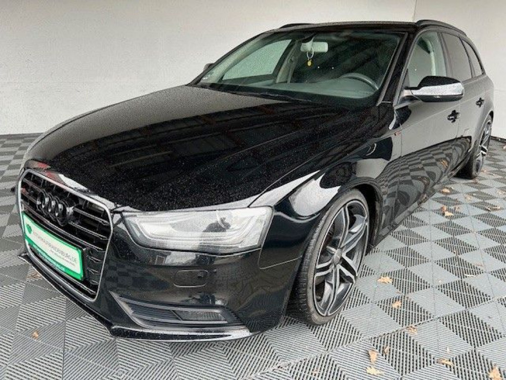 Audi A4 Avant Attraction 2012/7