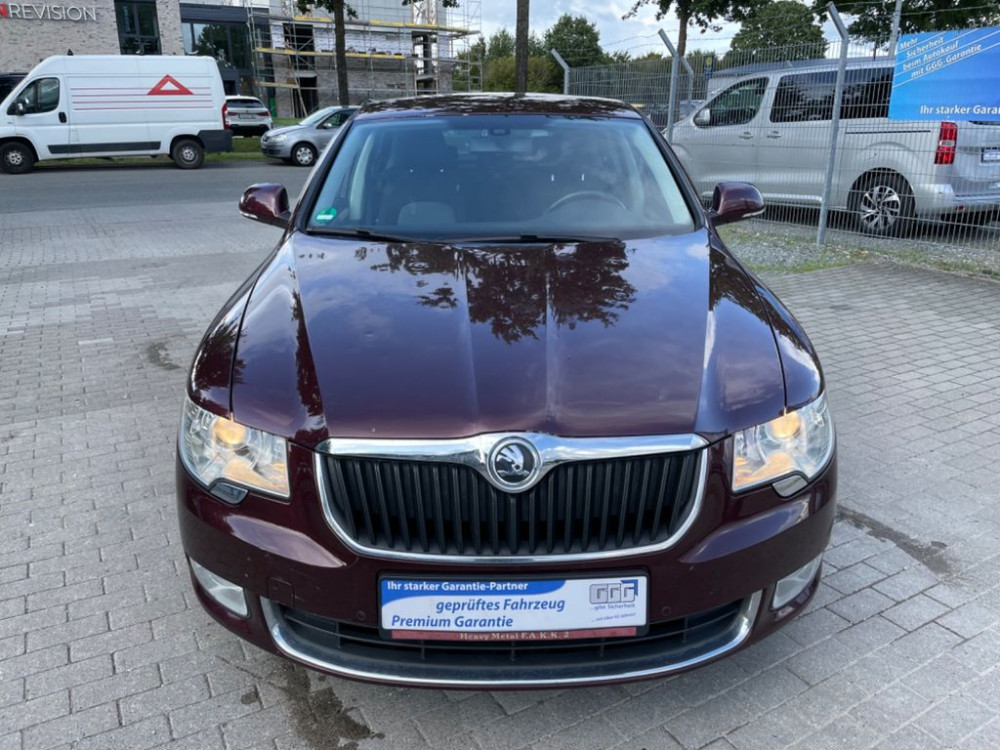 Skoda Superb Ambition 1,8 TSI Standheizung Park-Assist 2010/2