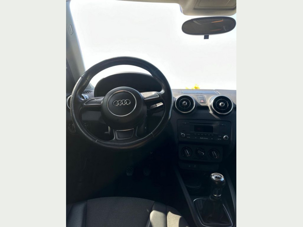 Audi Audi A1 1.6 TDI 2011/6