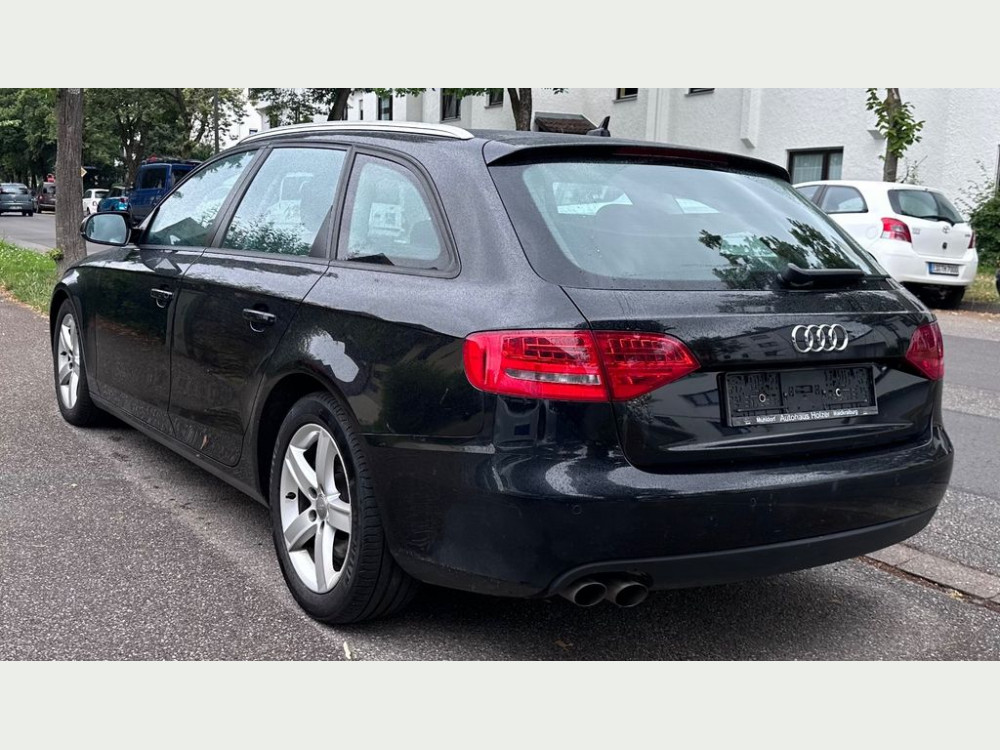 Audi A4 Avant 2.0 TDI Ambition/Xenon/Navi/PDC 2011/11