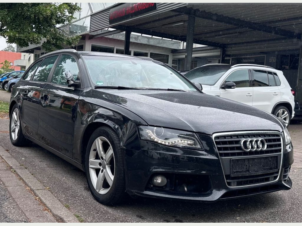 Audi A4 Avant 2.0 TDI Ambition/Xenon/Navi/PDC 2011/11