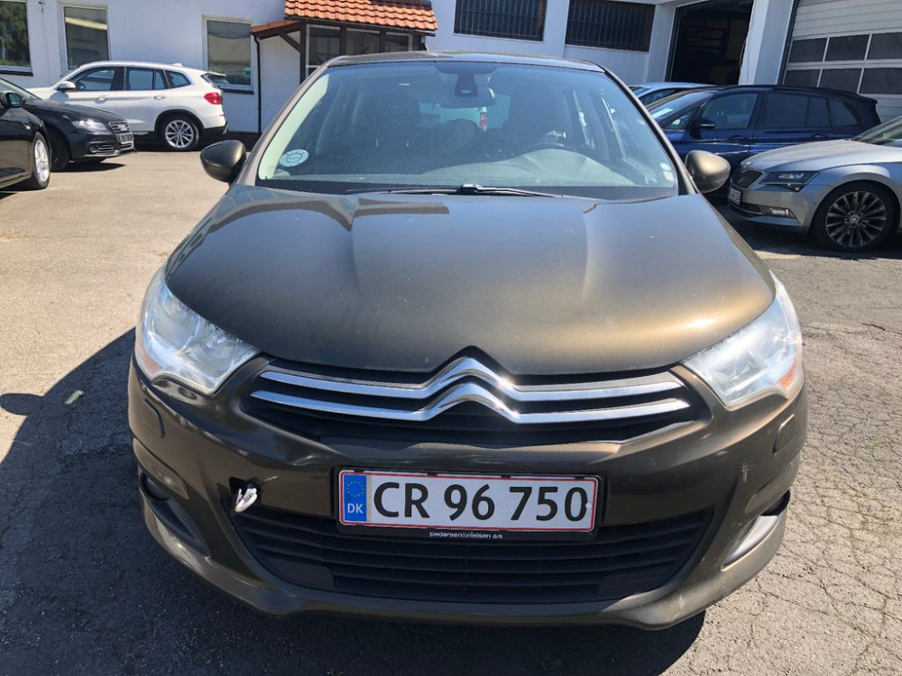 Citroën C4 Lim. 1.6 Aut. Tendance - SHZ PDC AHK 2013/8