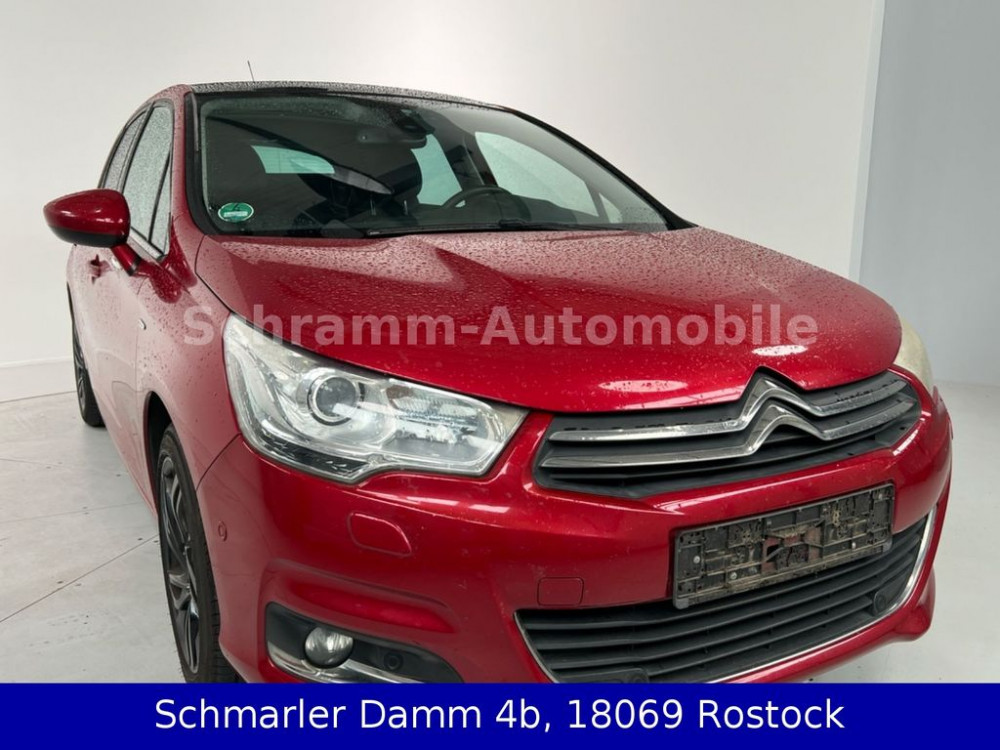 Citroën C4 Lim. Exclusive PANO SHZ TEMP TÜV SCHECKHEFT 2013/10