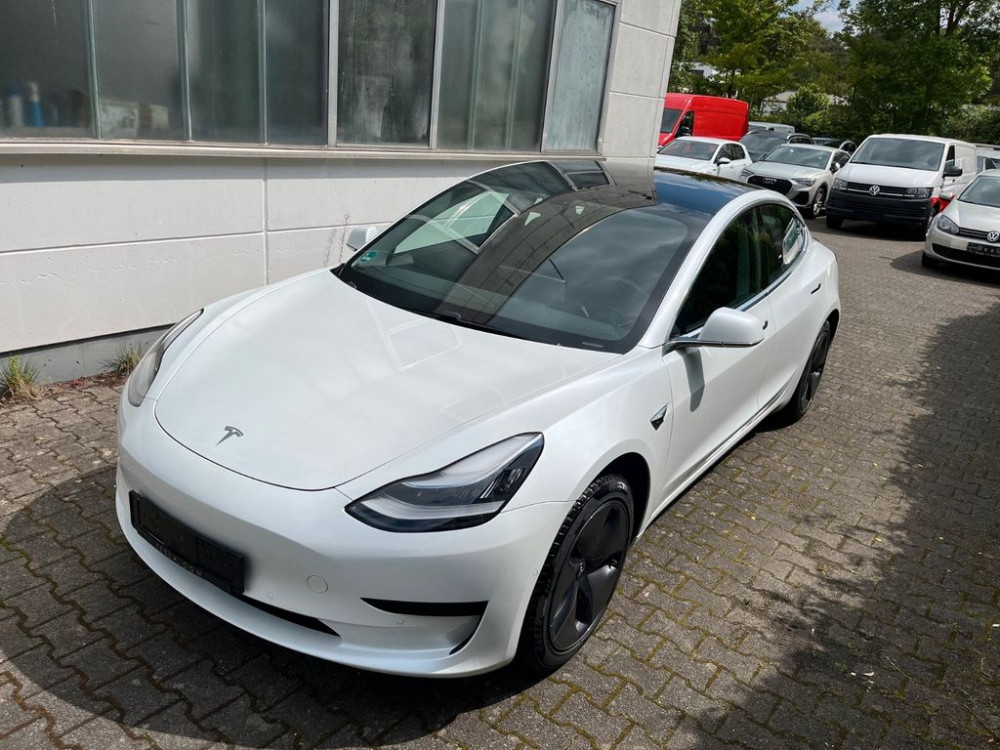 Tesla Model 3 RWD 53KW Navi Kamera Auto Pilot 8x Alu 2020/7