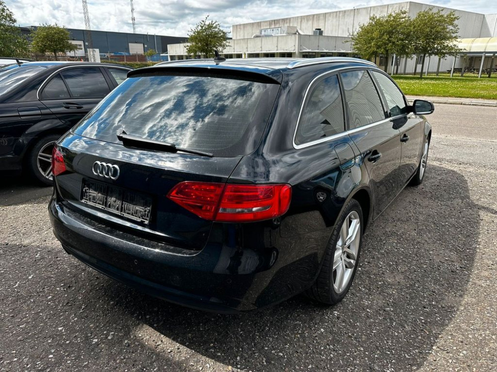 Audi A4 Avant Attraction 2.0 TDI 150 HK 5-dørs MULTIT 2014/10