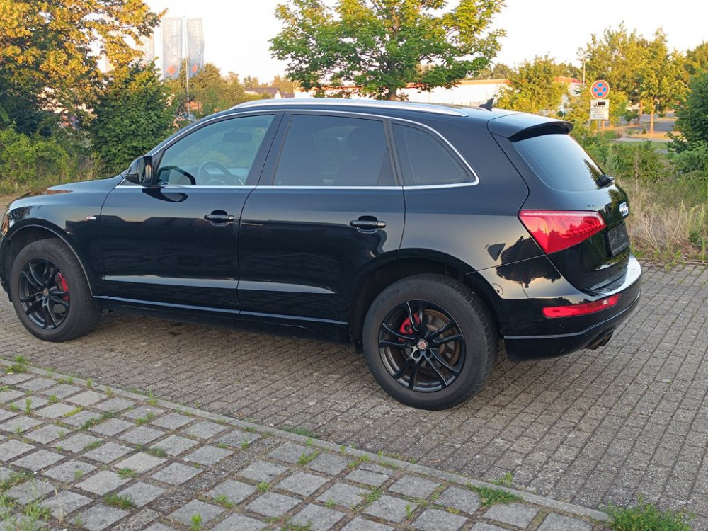 Audi Q5 2.0 TDI DPF quattro 2010/6