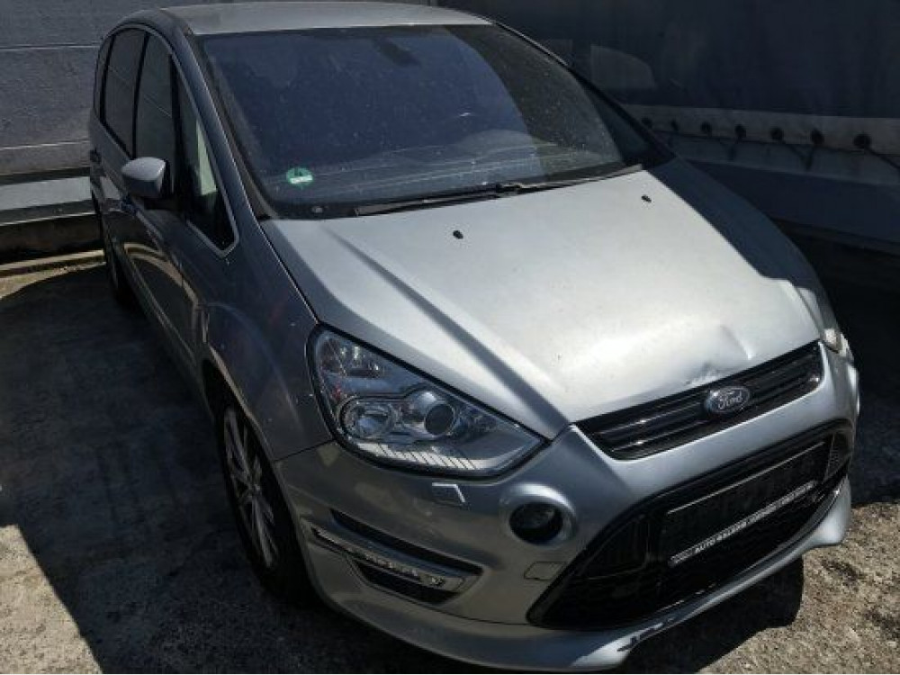 Ford S-Max 2,0 SCTI Titanium Automatik*PDC*Sitzheizun 2013/7