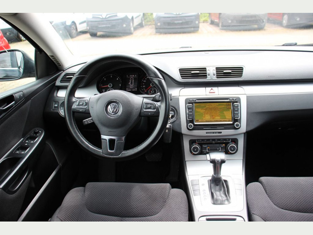 Volkswagen Passat Variant 2.0BlueTDI # DSG # Navi # Euro 6 2010/2