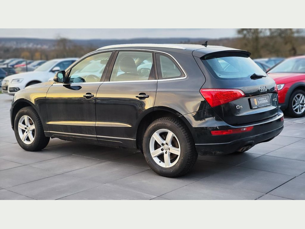 Audi Q5 2.0 TDI quattro *LEDER*XENON*NAVI*AHK* 2009/2