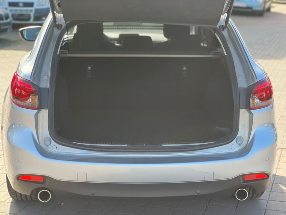 Mazda 6 "4AWD/Navi-Touch/Klimatr/Lückenlos Scheckheft" 2015/4