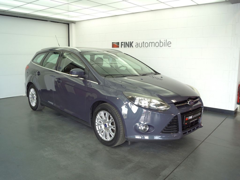 Ford Focus Titanium 1.6 EcoBoost Sitzheizung 2011/11