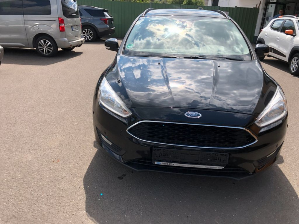 Ford Focus Turnier Business 2014/12