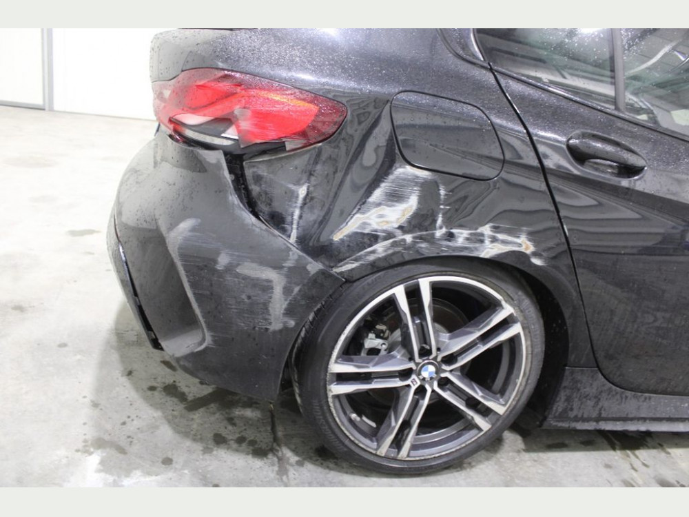 BMW 118 i AUTO M-PAKKET 2022/11