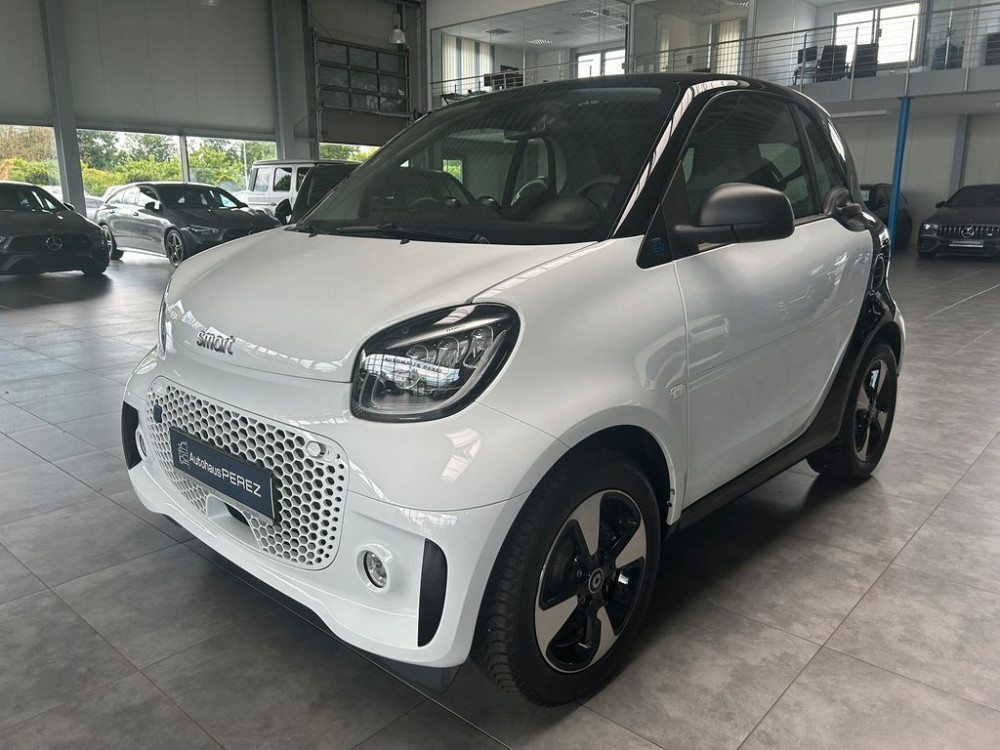 Smart ForTwo EQ Exclusive 22 kW-LED-KAMERA-SITZHEIZ. 2023/1