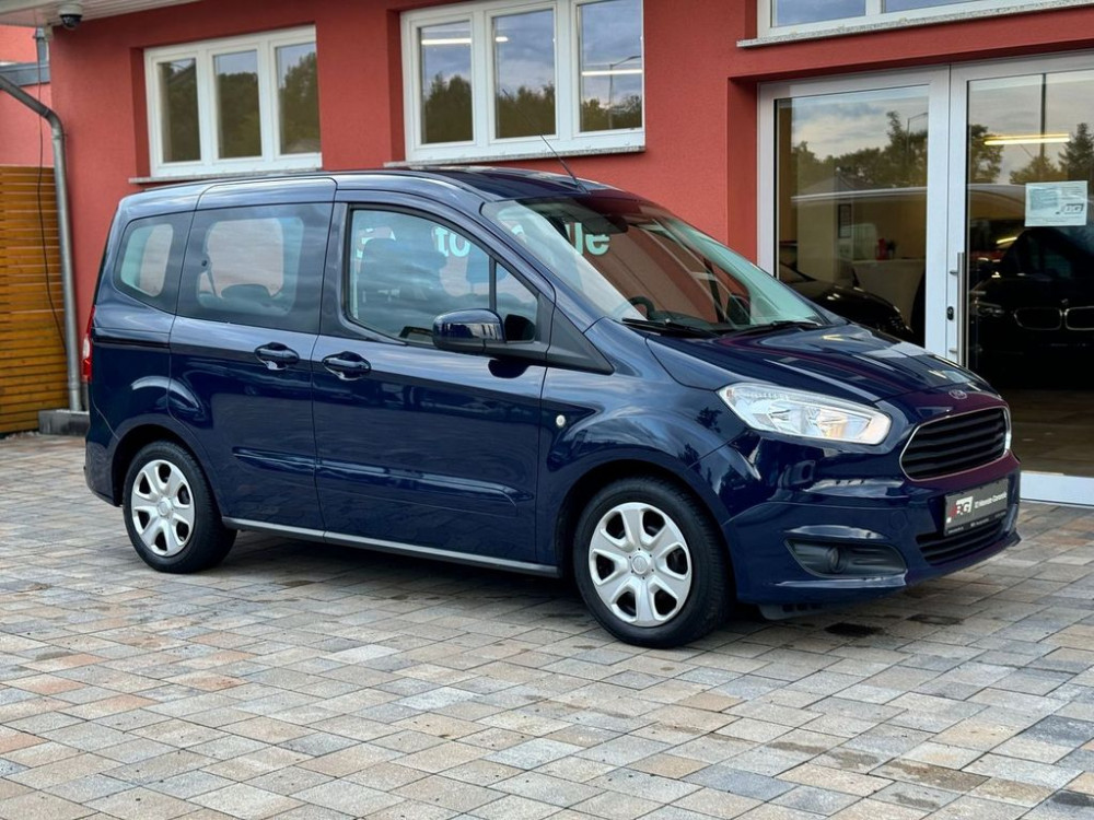 Ford Tourneo Courier Trend*AHK* 2016/12