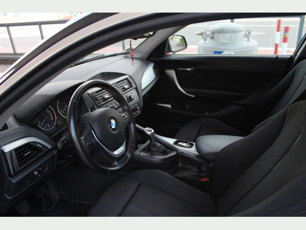 BMW 116 Baureihe 1 Lim. 3-trg. i 2012/11