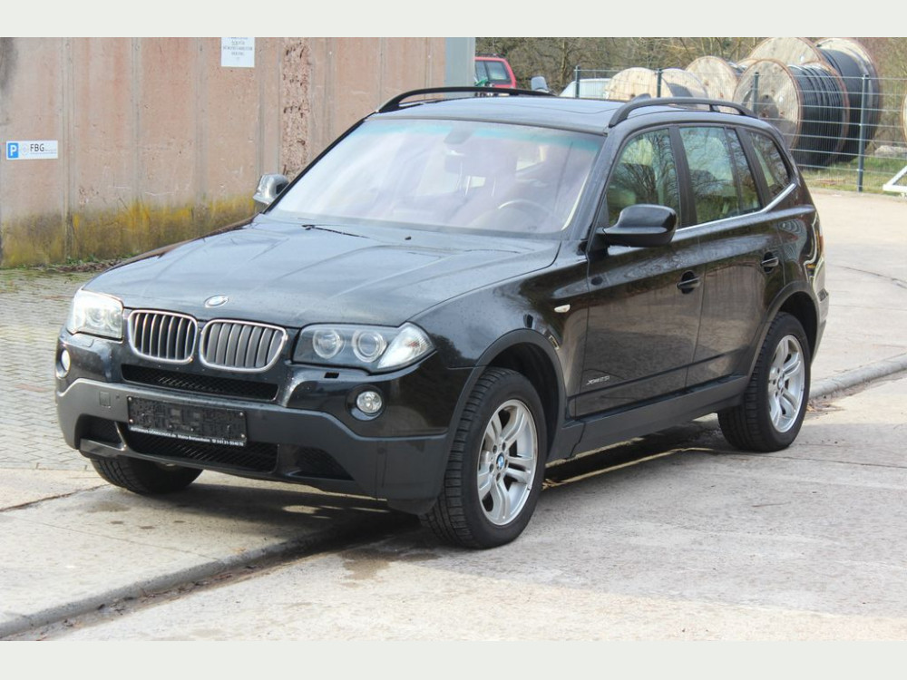 BMW X3 Baureihe  xDrive 25i+Xenon+Leder+Navi 2009/12