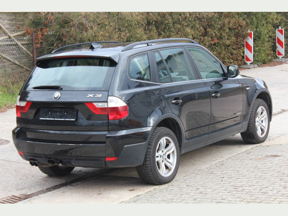 BMW X3 Baureihe  xDrive 25i+Xenon+Leder+Navi 2009/12