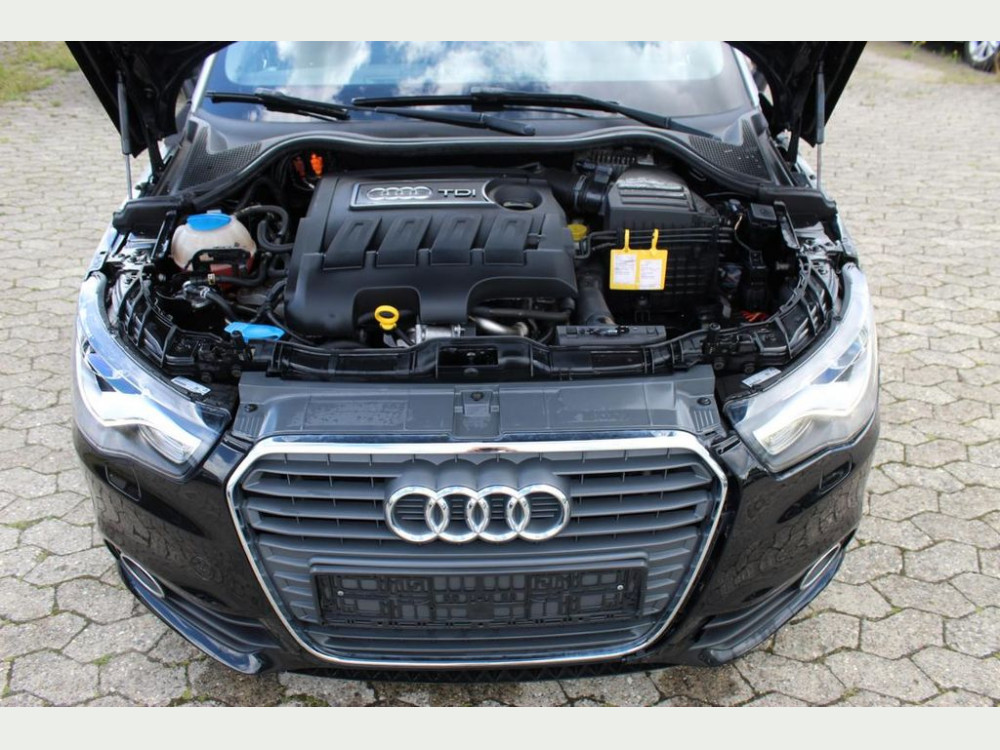 Audi A1 1.6 TDI Ambition *MMI*Xenon* 2014/8