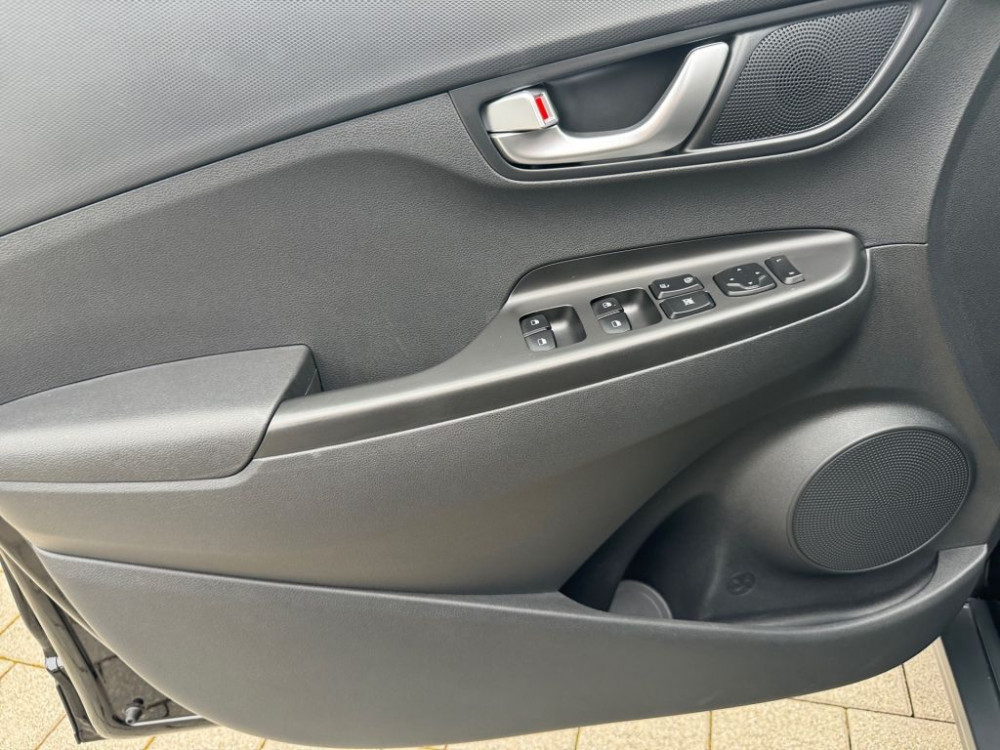 Hyundai KONA EV Select Carplay Klimaaut. Sitzh. Rückfahr 2023/1