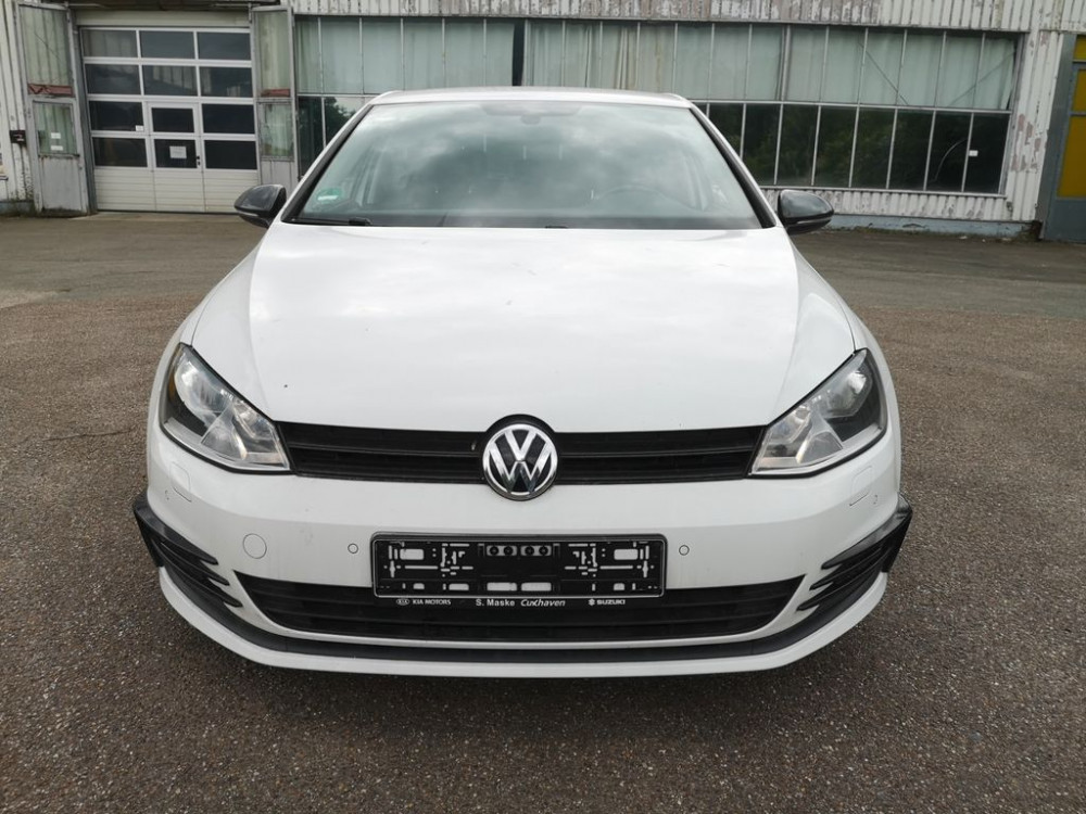 Volkswagen Golf VII Lim.R DESIGN SPORT 63 KW ALTE MOTOR 2014/8