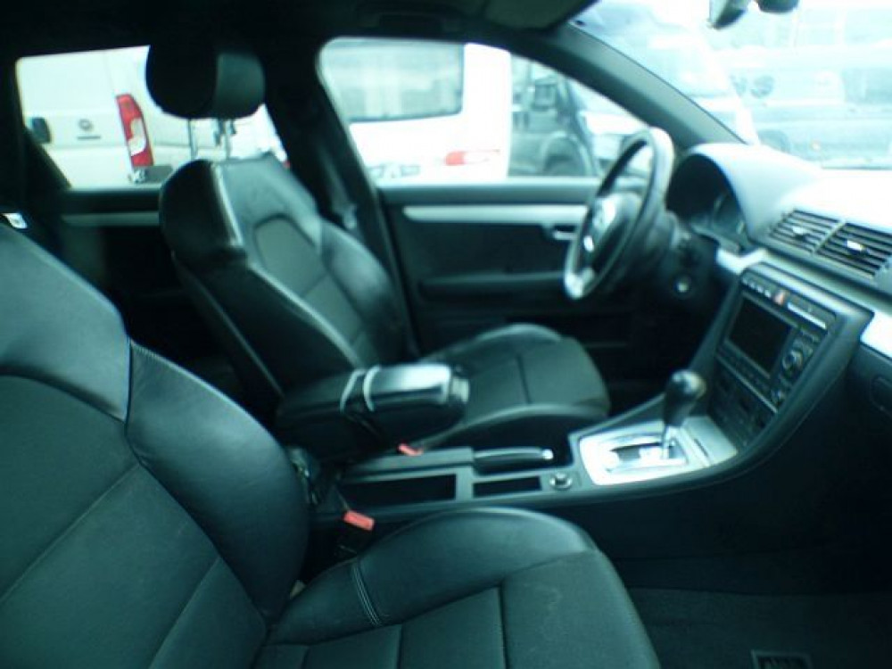 Audi A4 3.0 TDI quattro S line Navi Leder Soundsystem 2008/1