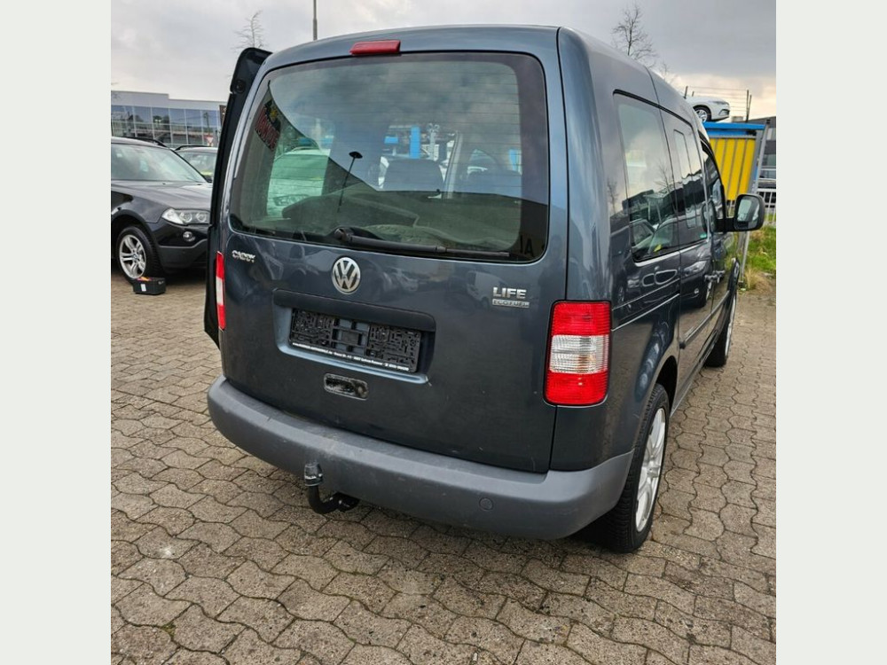 Volkswagen Caddy 2,0i GAS Team TÜV 4.25 SITZH AHK KLIMAANLA 2011/10