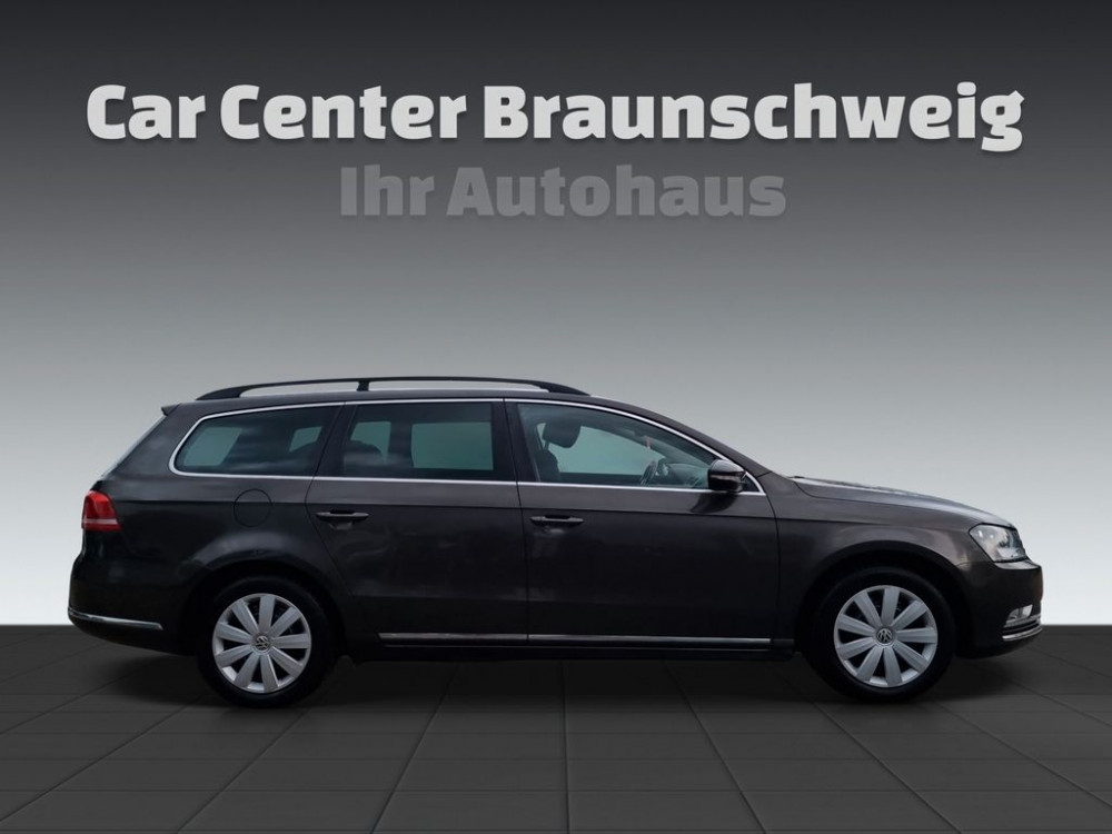 Volkswagen Passat Variant 2.0 TDI Navi+PDC+AHK 2013/10