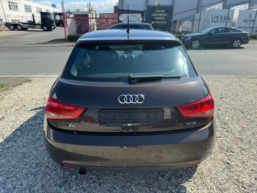 Audi A1 1.2 TFSI Ambition 2011/3