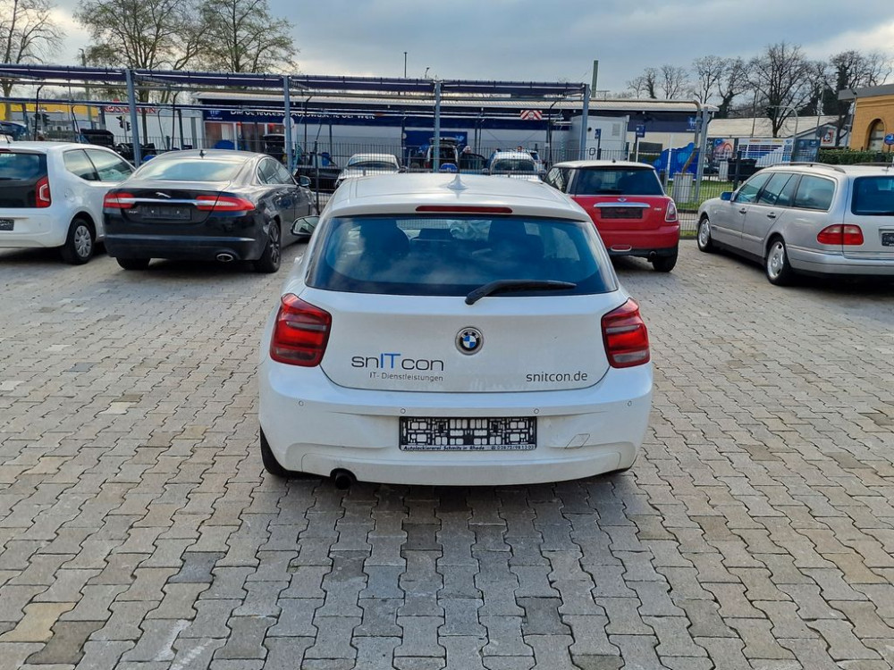 BMW 114 Baureihe 1 Lim. 3-trg. i 2013/5