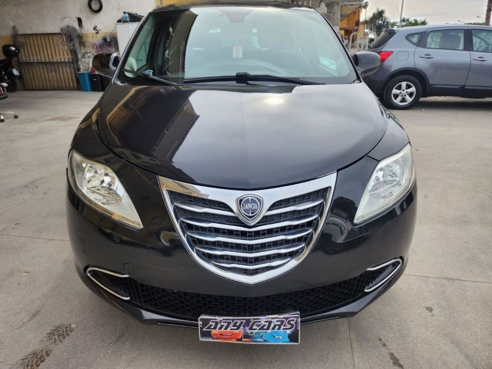 Lancia Lancia Ypsilon 0.9 TwinAir 85 CV 5 porte Metano 2013/9