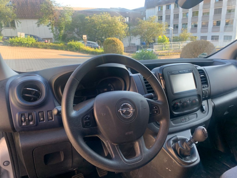 Opel Vivaro KastenL1H1  2,9t*Klima*Navi*AHK*Tempom*8x 2019/2