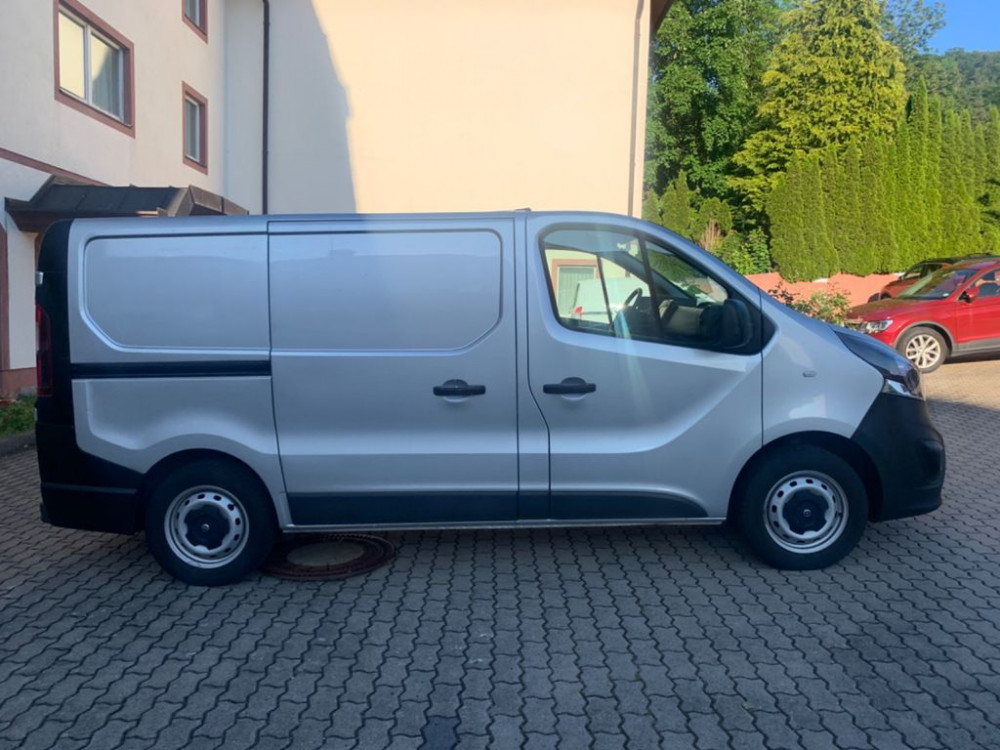 Opel Vivaro KastenL1H1  2,9t*Klima*Navi*AHK*Tempom*8x 2019/2