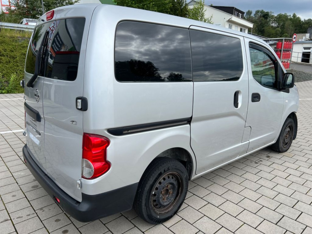 Nissan NV200*EVALIA*PREMIUM*KLIMA*TEMPOMAT*EURO 5* 2012/5