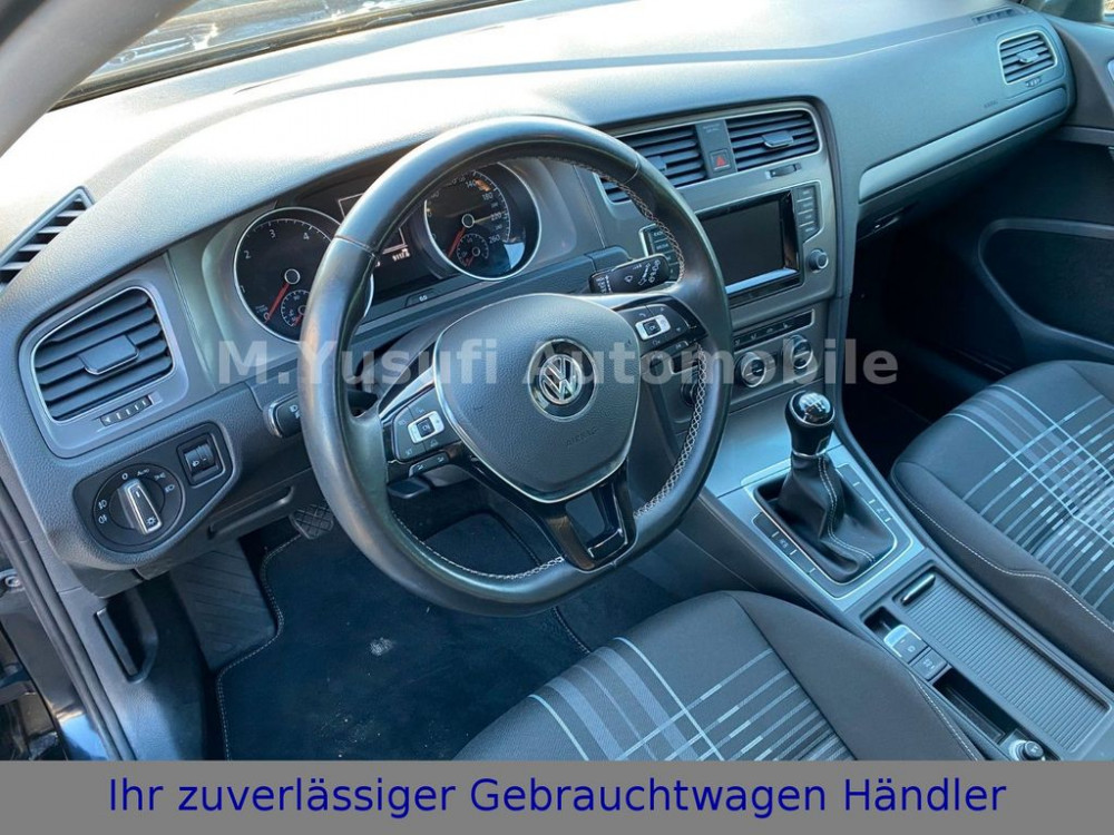 Volkswagen GOLF VII 1.6 TDI VARIANT LOUNGE BMT NAVI|AHK|EU6 2015/5