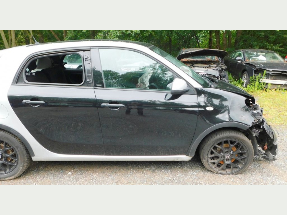 Smart ForFour forfour Basis 52kW 2015/12