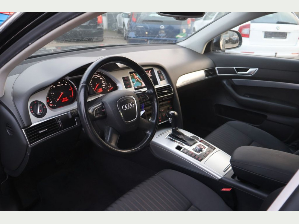 Audi A6 Lim. 3.0 TDI Lim. quattro Bi-Xenon Navi Autom 2011/7