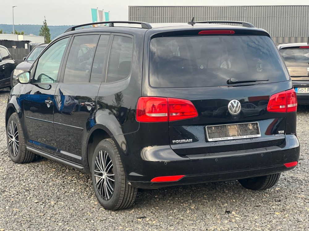 Volkswagen Touran 1,6 TDI 7 Sitze/Klima 2011/8