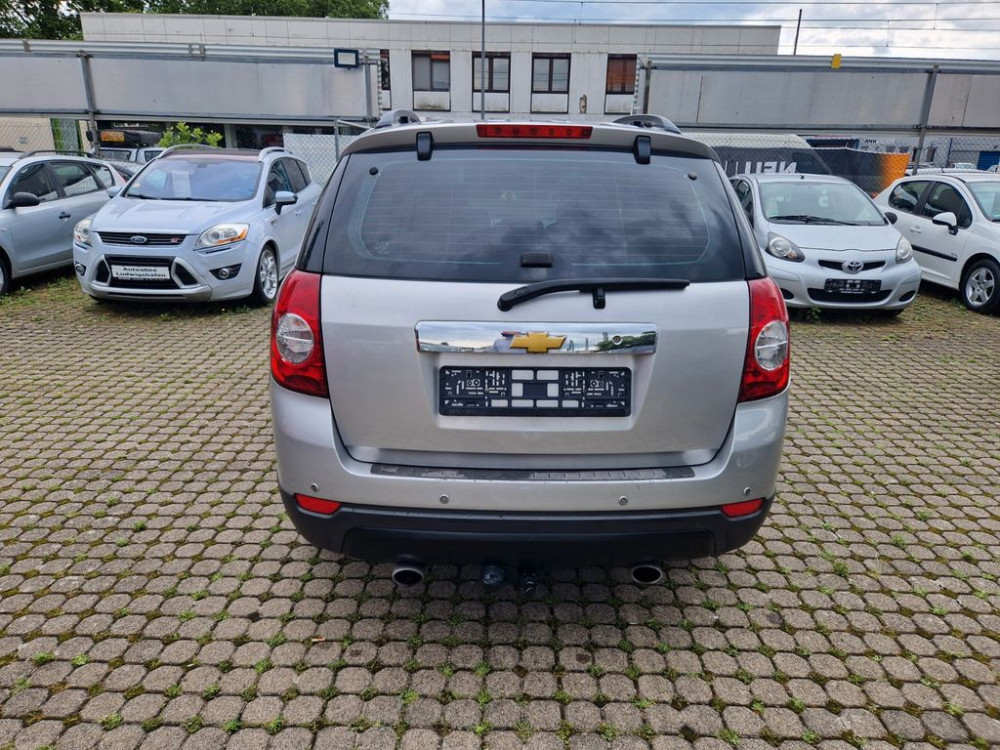 Chevrolet Captiva 2.4 LS 2WD mit LPG Gasanlage 2008/9