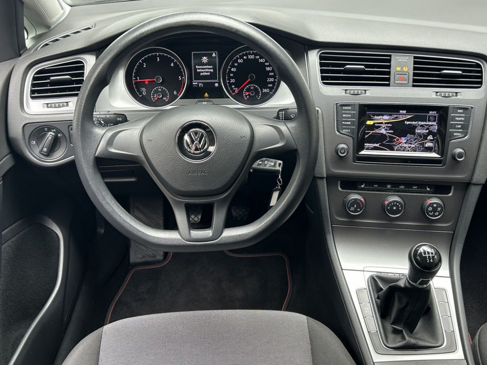 Volkswagen Golf 1.6TDI NAVI TEMPOMAT BLUETOOTH 2014/3