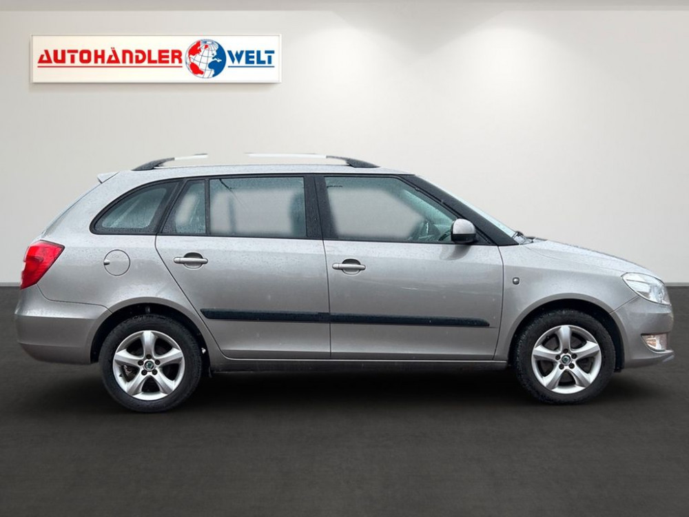 Skoda Fabia Kombi 1.6 TDI Style Edition AAC SHZ PDC 2010/9