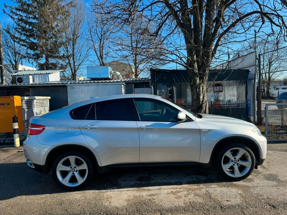 BMW X6 xDrive30d SPORTPAKET*LEDER*NAVI*XENON 2008/7