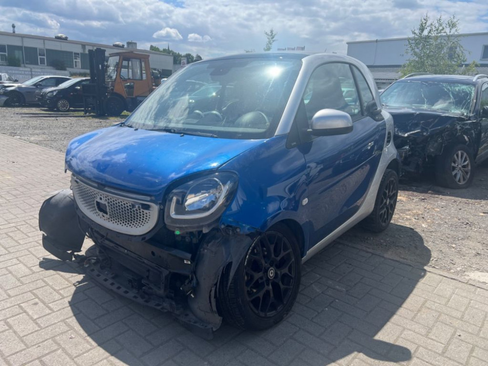 Smart ForTwo fortwo coupe Basis 52kW Autom. Leder 2018/6