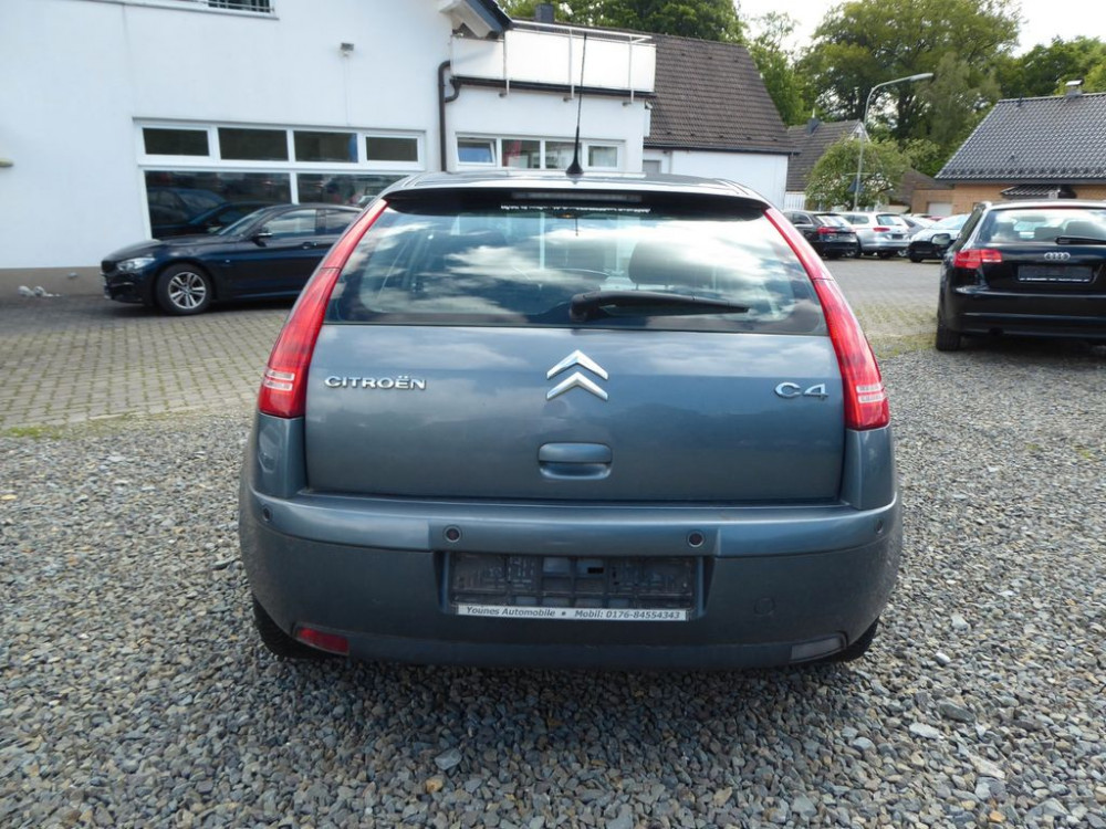 Citroën C4 HDi 110 FAP Confort 2008/1