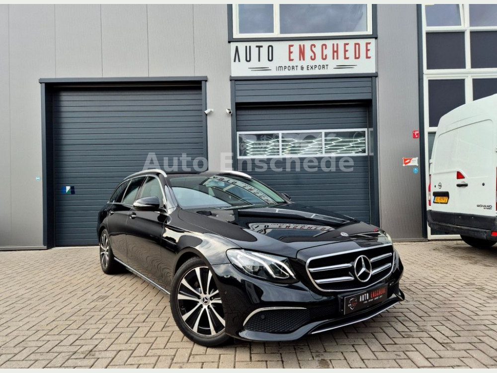 Mercedes-Benz E220 d AUT9 Avantgarde Kamera/Leder/Navi+/1.Hand 2019/1