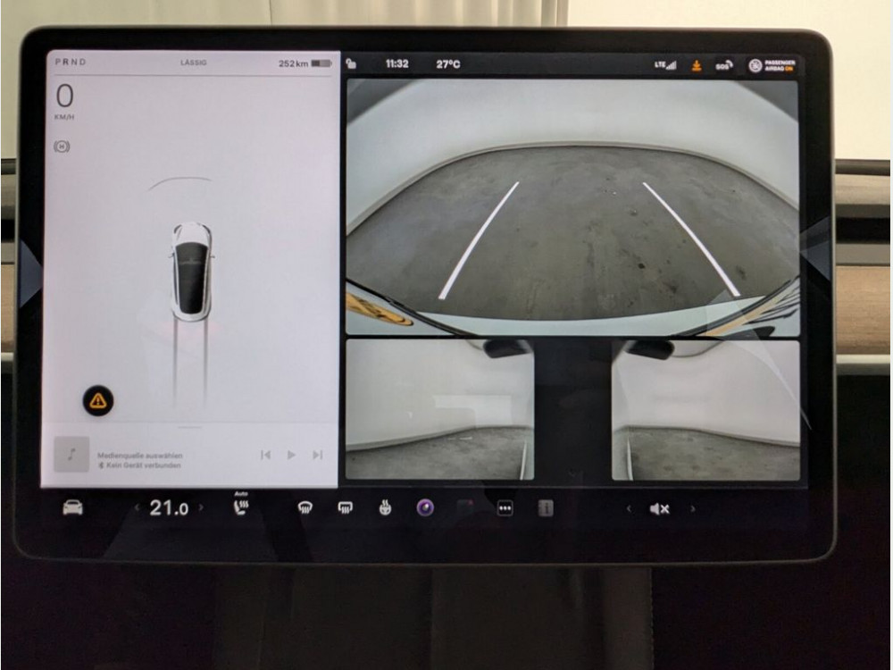 Tesla Model 3 Long Range Dual 75 kWh AWD LEDER+NAV+RFK 2021/9