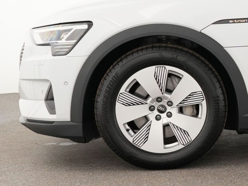 Audi e-tron quattro LED|Navi|Sitzh.|TopView|Kamera 2022/3