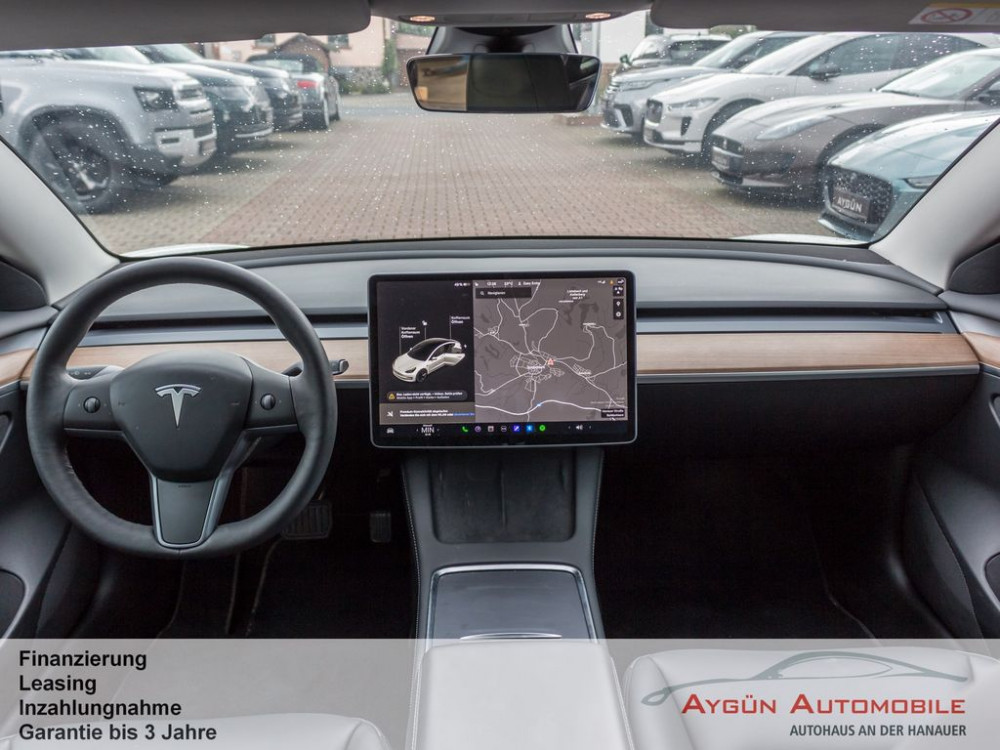 Tesla Model 3 RWD / Panorama / KEINE Kilometer !! 2022/12